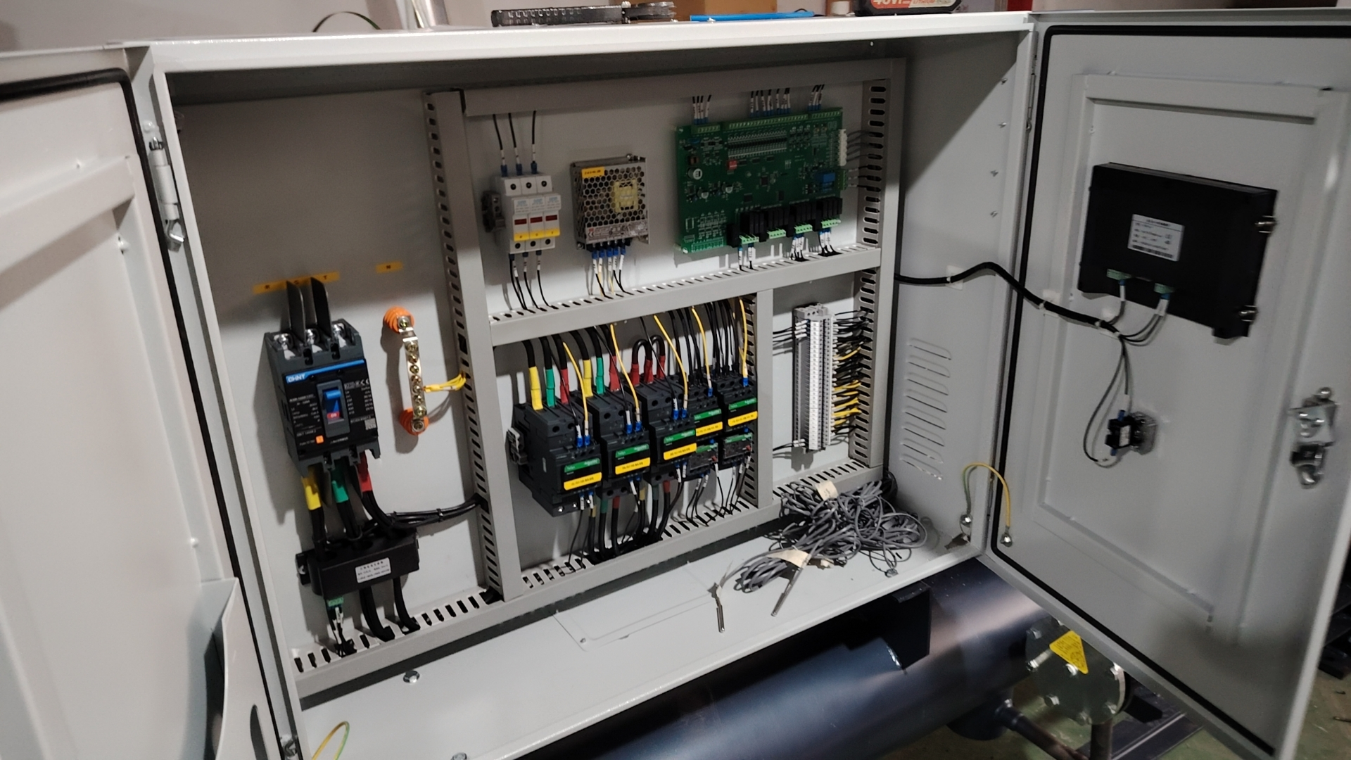 An féidir úsáid a bhaint as na voltais 380V 60Hz agus 3-chéim 380V 50Hz de fhilleoirí tionsclaíocha go hidirmhalartaithe?